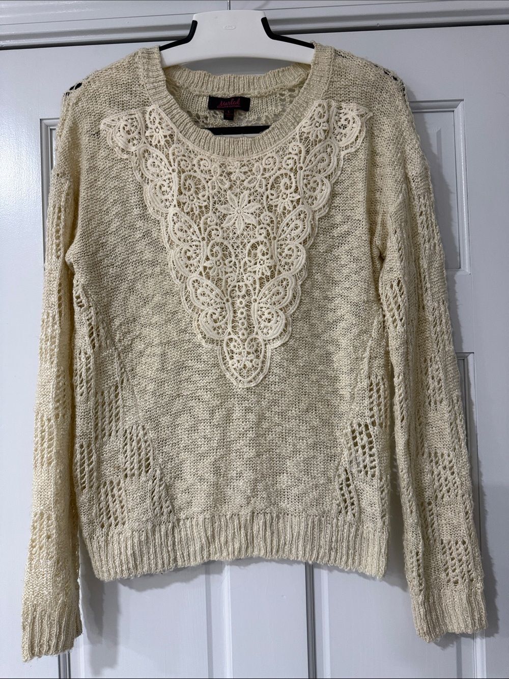 Marled by Reunited Clothing Ivory Lace Knitted Appliqué Cream Women's Sweater L